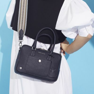 ADMJ シャンブレー ラウンドボストン31cm NAVY-